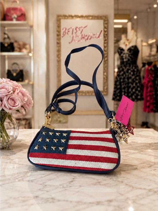 Betsey Johnson Handbags - Betsey Johnson Americana Flag Crossbody Bag NWT Patriotic Stars & Stripes Purse